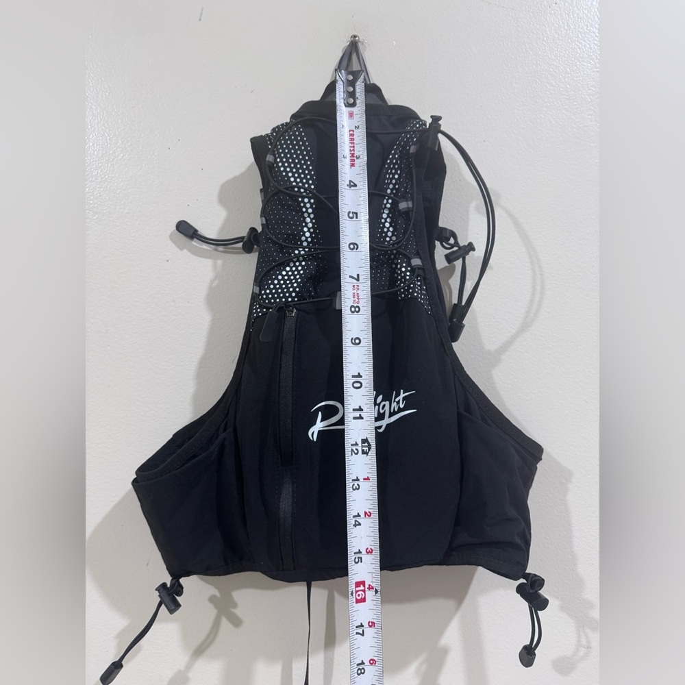 Runligth Black Hydration Backpack - image 4